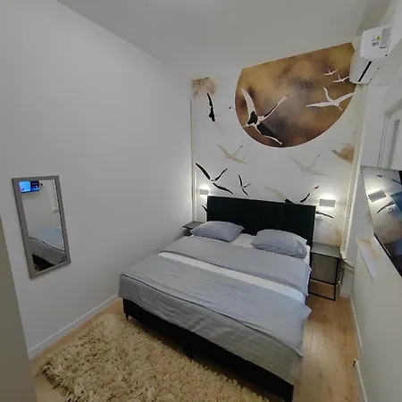 Town Square Apartman *