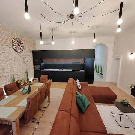 Town Square Apartman Zadar