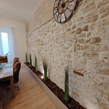 Apartman Town Square *