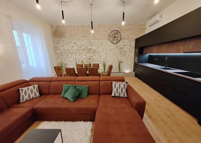 Apartament Town Square