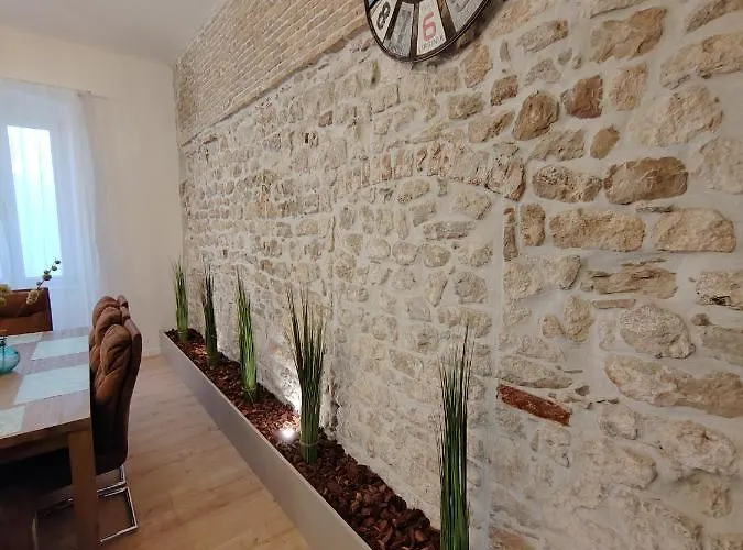 Apartament Town Square *